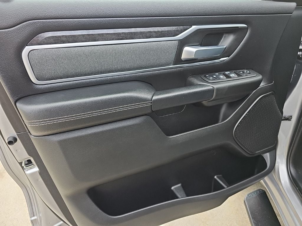 2022 RAM 1500 Big Horn Quad Cab 4x4 6'4' Box