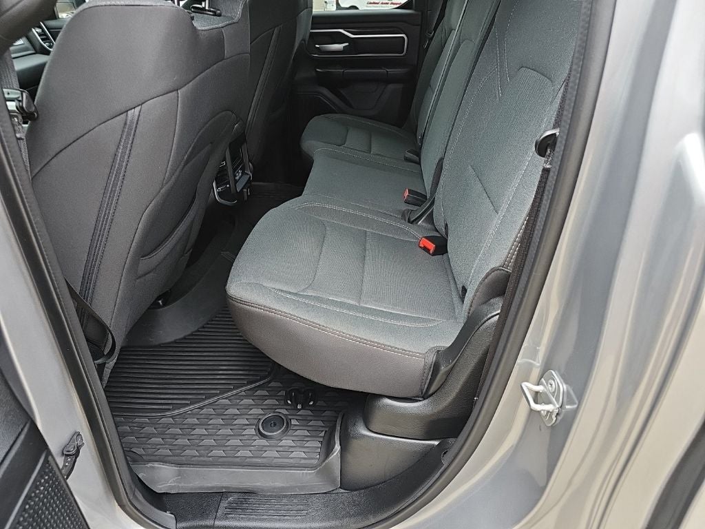 2022 RAM 1500 Big Horn Quad Cab 4x4 6'4' Box
