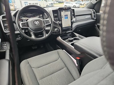 2022 RAM 1500 Big Horn Quad Cab 4x4 6'4' Box
