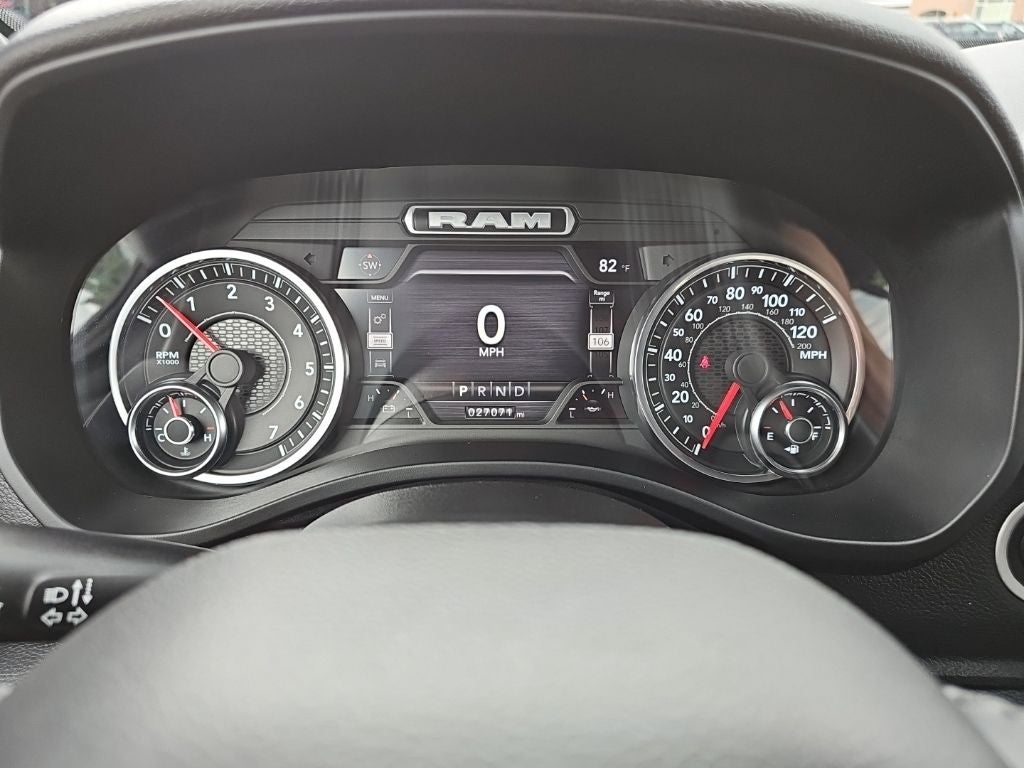 2022 RAM 1500 Big Horn Quad Cab 4x4 6'4' Box