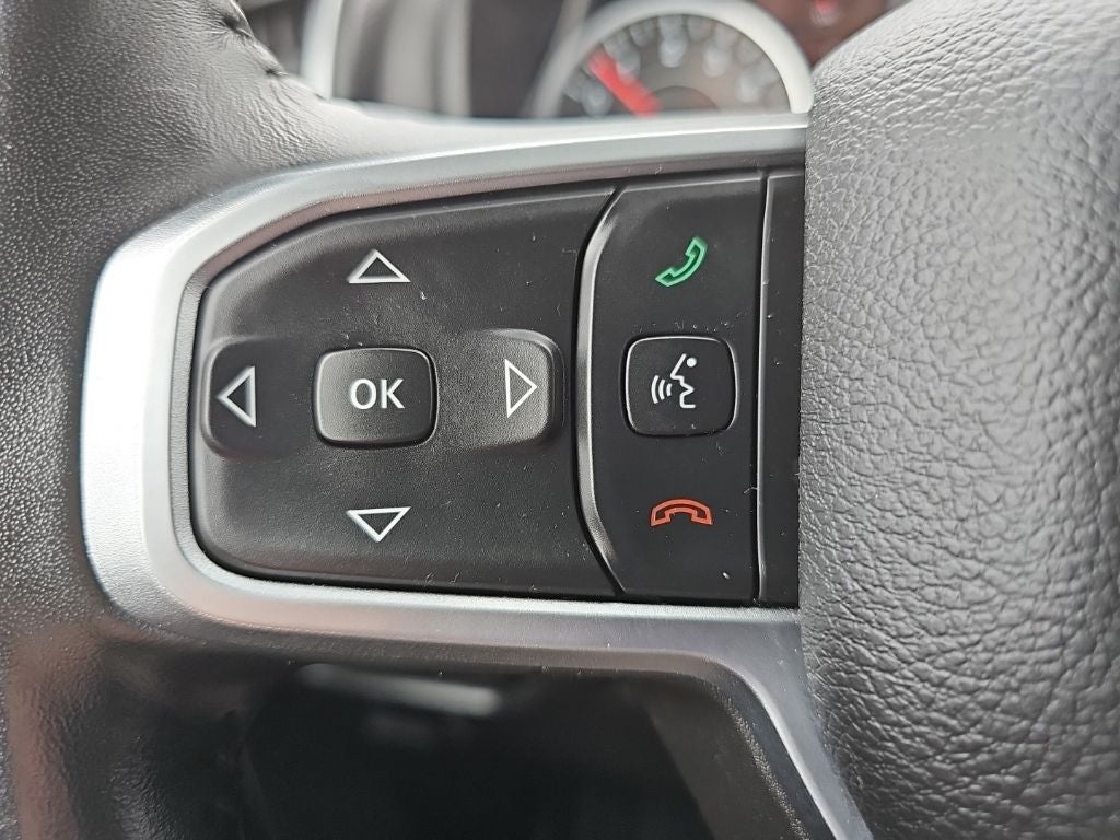 2022 RAM 1500 Big Horn Quad Cab 4x4 6'4' Box