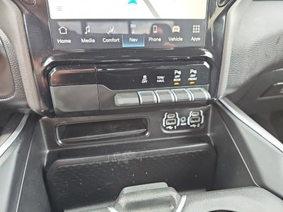 2022 RAM 1500 Big Horn Quad Cab 4x4 6'4' Box