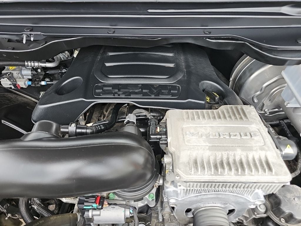 2022 RAM 1500 Big Horn Quad Cab 4x4 6'4' Box