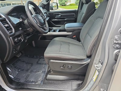 2025 RAM 1500 Big Horn Crew Cab 4x4 5'7' Box