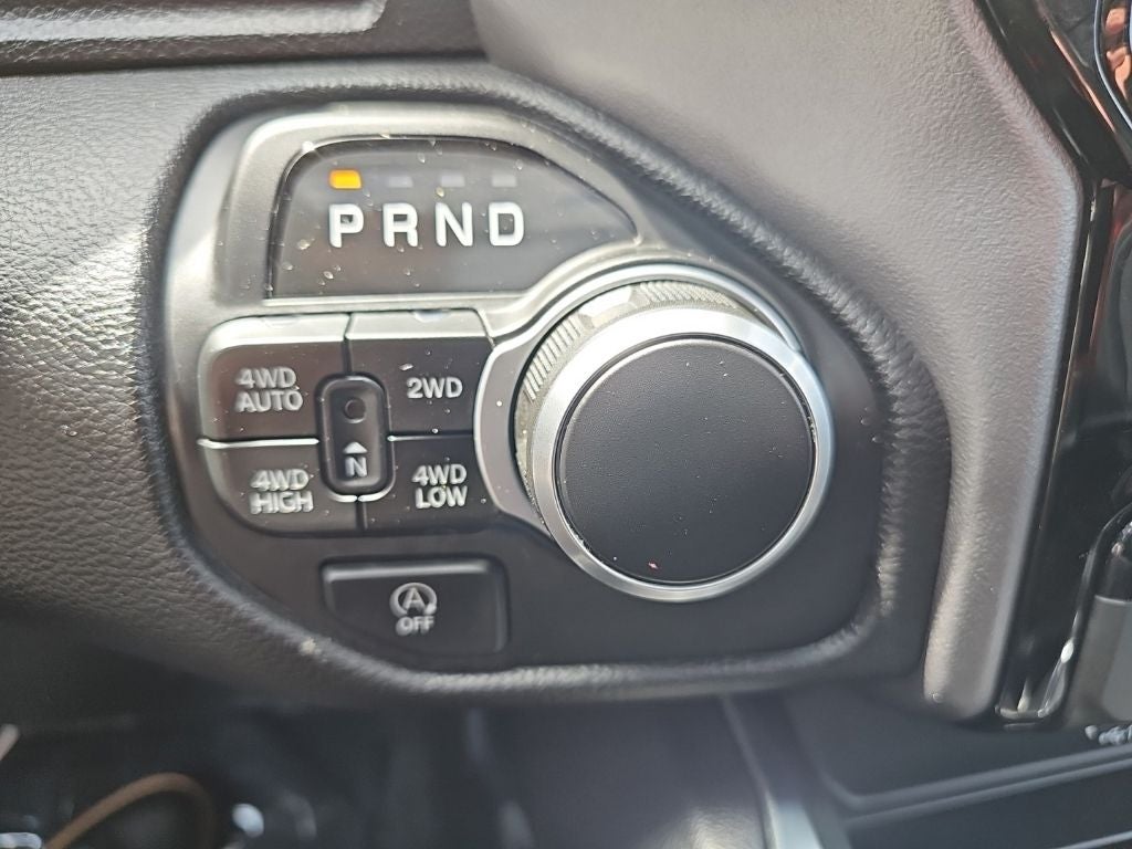 2025 RAM 1500 Big Horn Crew Cab 4x4 5'7' Box
