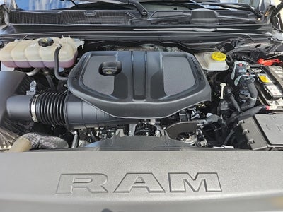 2025 RAM 1500 Big Horn Crew Cab 4x4 5'7' Box