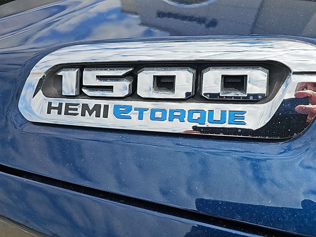 2023 RAM 1500 Big Horn Crew Cab 4x4 5'7' Box