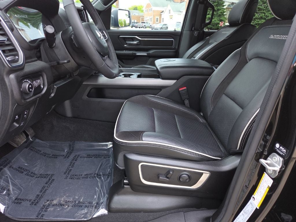 2025 RAM 1500 Laramie Crew Cab 4x4 5'7' Box