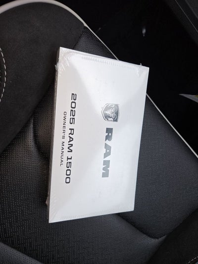 2025 RAM 1500 Laramie Crew Cab 4x4 5'7' Box