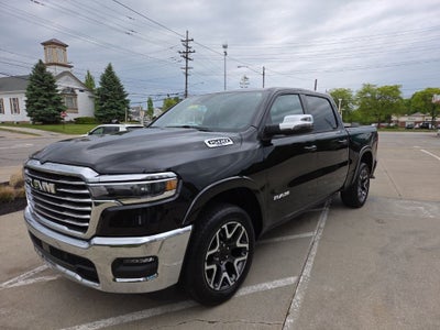 2025 RAM 1500 Laramie Crew Cab 4x4 5'7' Box