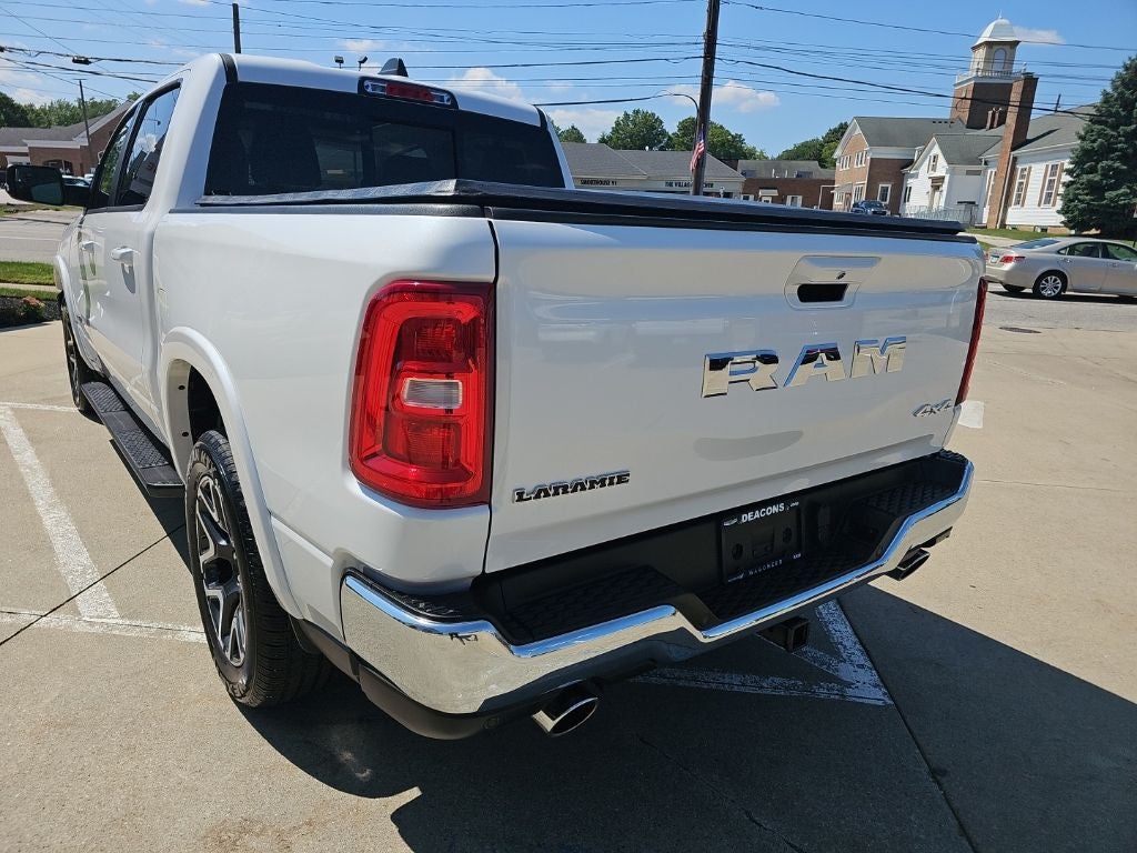 2025 RAM 1500 Laramie Crew Cab 4x4 5'7' Box