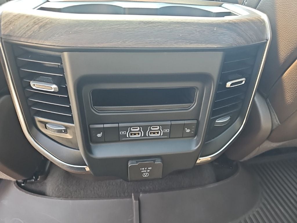 2025 RAM 1500 Laramie Crew Cab 4x4 5'7' Box