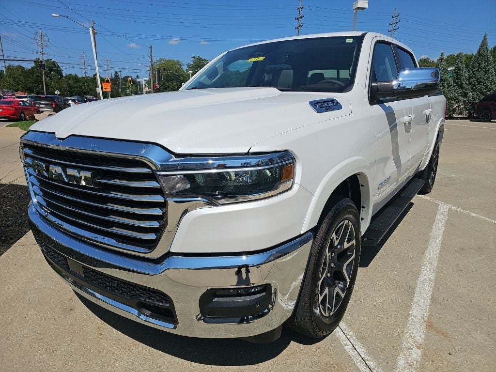 2025 RAM 1500 Laramie Crew Cab 4x4 5'7' Box