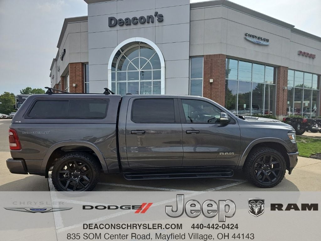 2022 RAM 1500 Laramie Crew Cab 4x4 5'7' Box