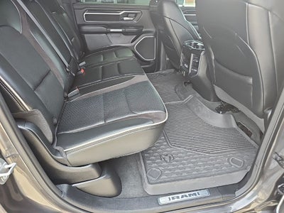 2022 RAM 1500 Laramie Crew Cab 4x4 5'7' Box
