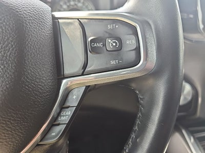 2022 RAM 1500 Laramie Crew Cab 4x4 5'7' Box