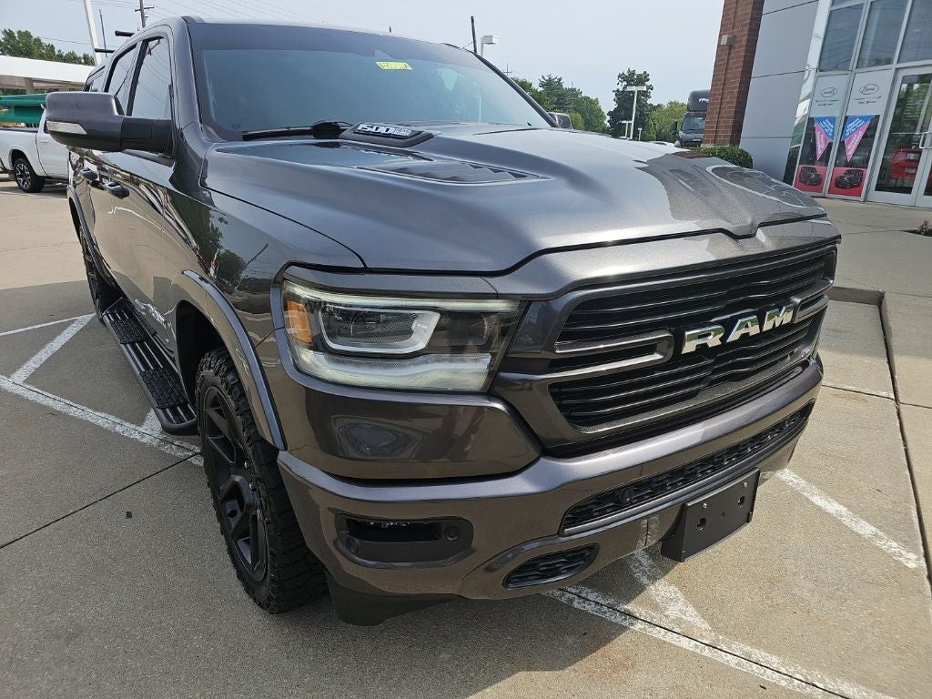 2022 RAM 1500 Laramie Crew Cab 4x4 5'7' Box