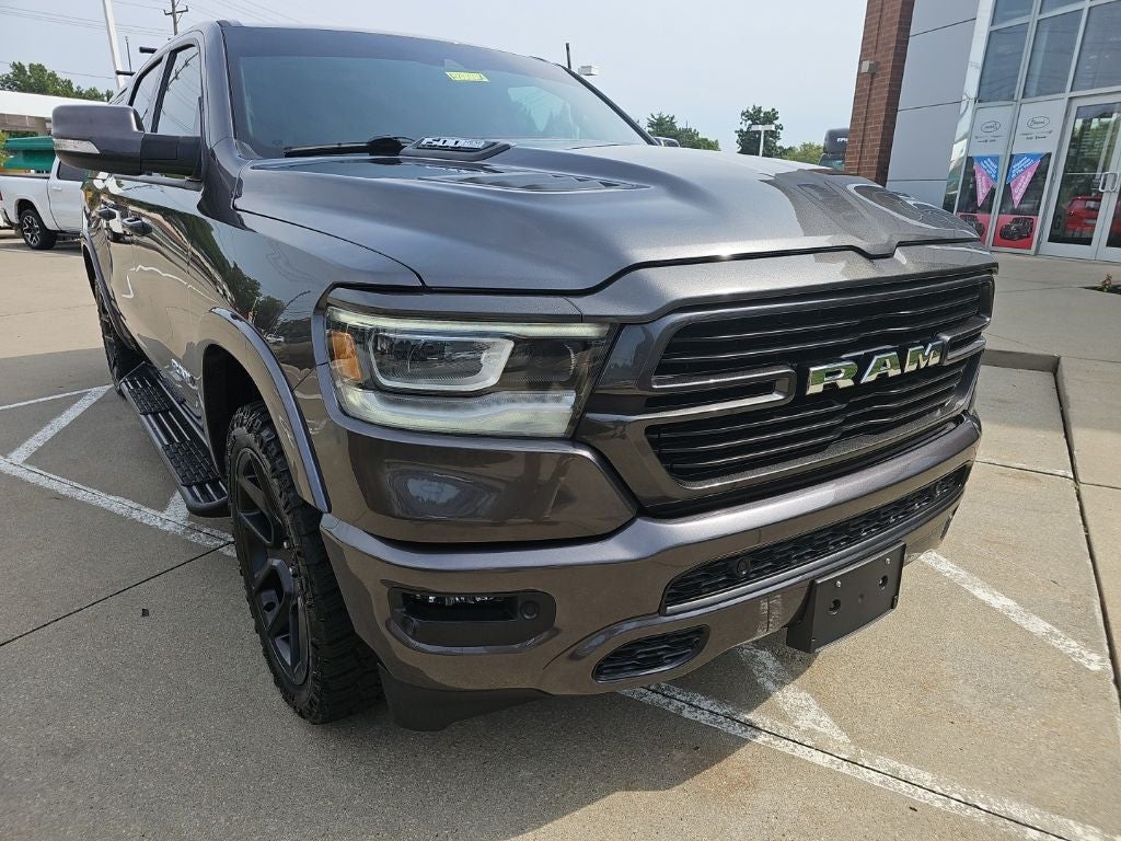 2022 RAM 1500 Laramie Crew Cab 4x4 5'7' Box