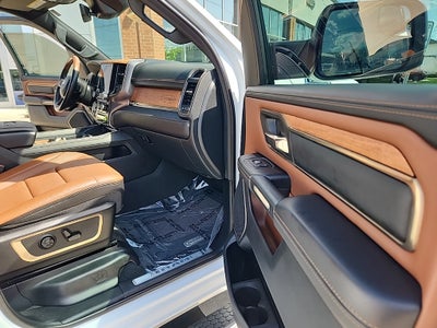 2022 RAM 1500 Limited Longhorn Crew Cab 4x4 5'7' Box