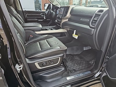 2022 RAM 1500 Laramie Crew Cab 4x4 6'4' Box