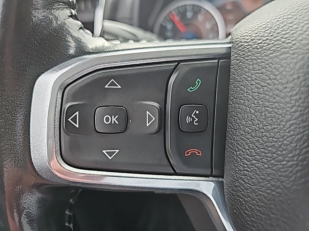 2022 RAM 1500 Laramie Crew Cab 4x4 6'4' Box