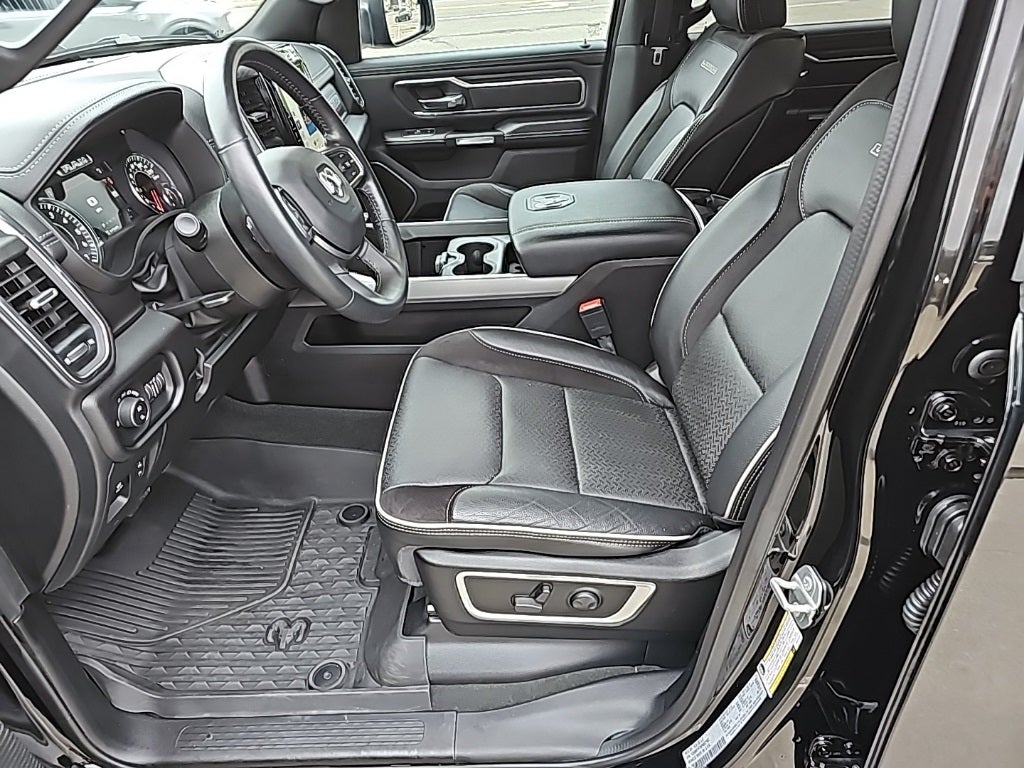 2023 RAM 1500 Laramie Crew Cab 4x4 6'4' Box