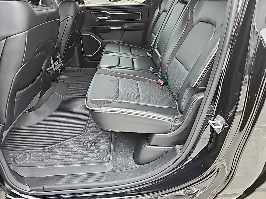 2023 RAM 1500 Laramie Crew Cab 4x4 6'4' Box