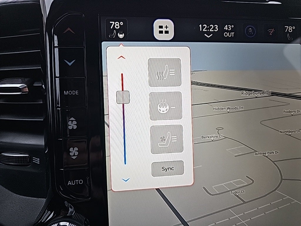 2023 RAM 1500 Laramie Crew Cab 4x4 6'4' Box