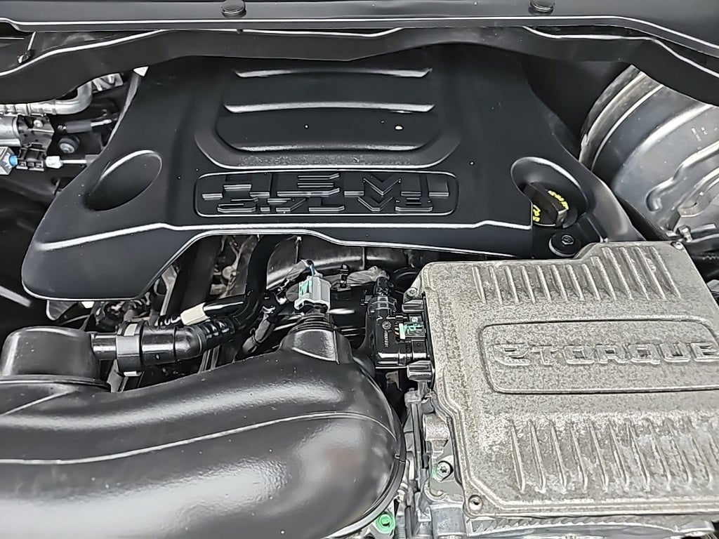 2023 RAM 1500 Laramie Crew Cab 4x4 6'4' Box