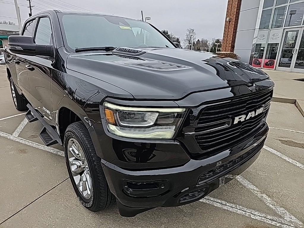 2023 RAM 1500 Laramie Crew Cab 4x4 6'4' Box
