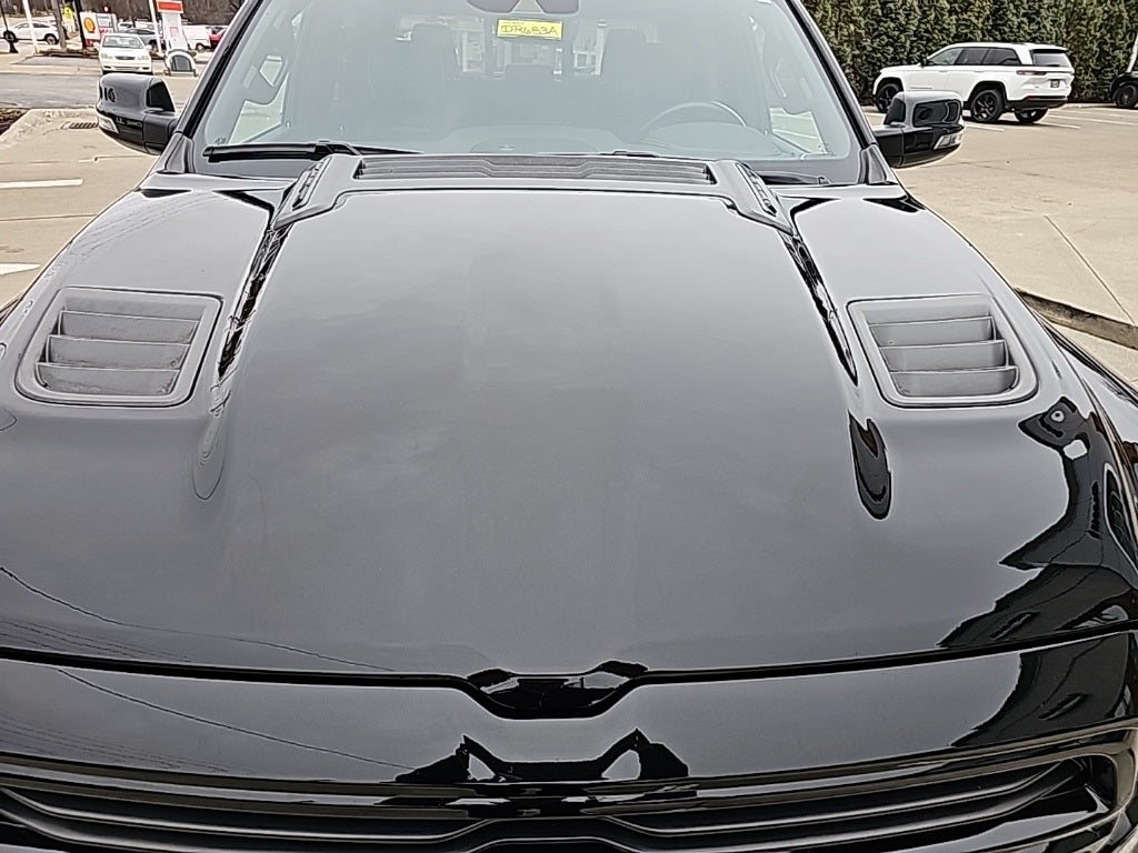 2023 RAM 1500 Laramie Crew Cab 4x4 6'4' Box