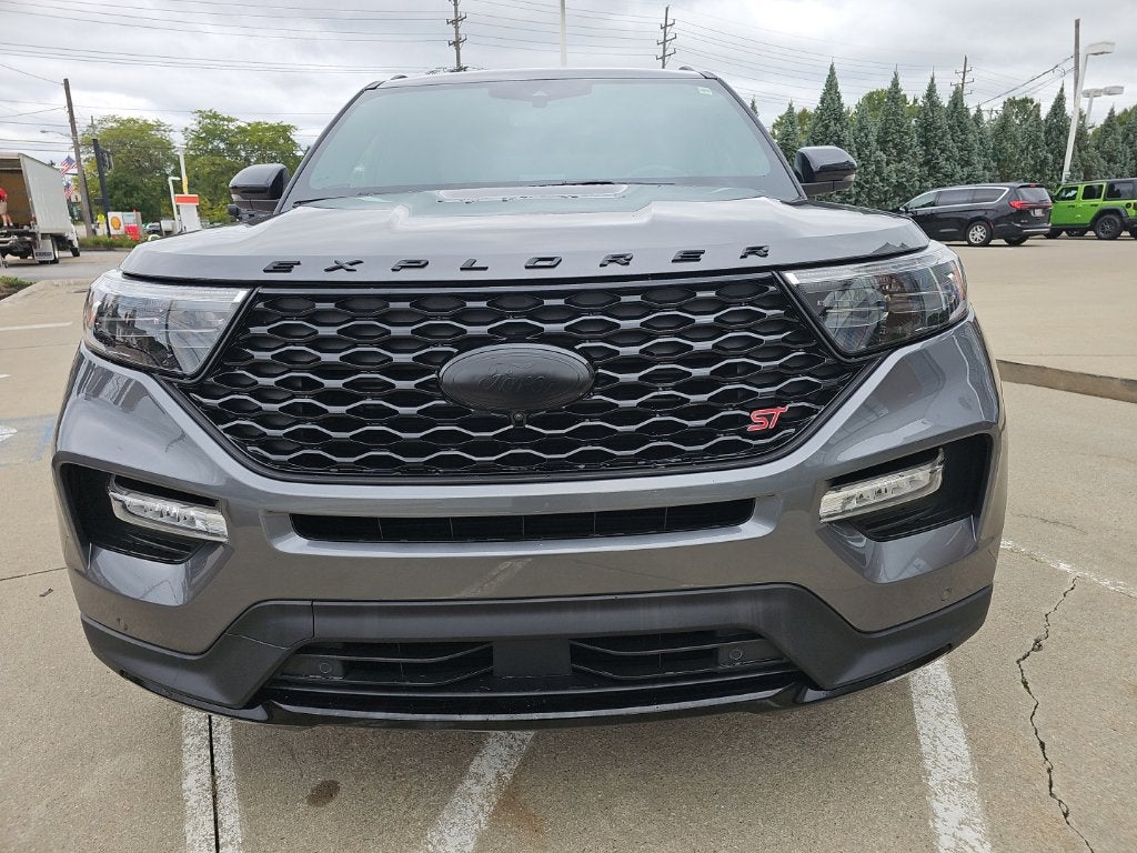 2023 Ford Explorer ST