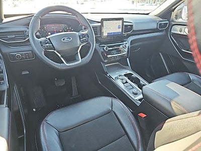2023 Ford Explorer ST-Line