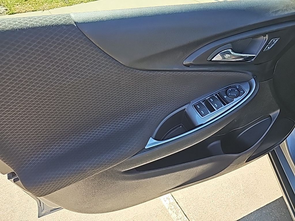 2023 Chevrolet Malibu FWD 1FL