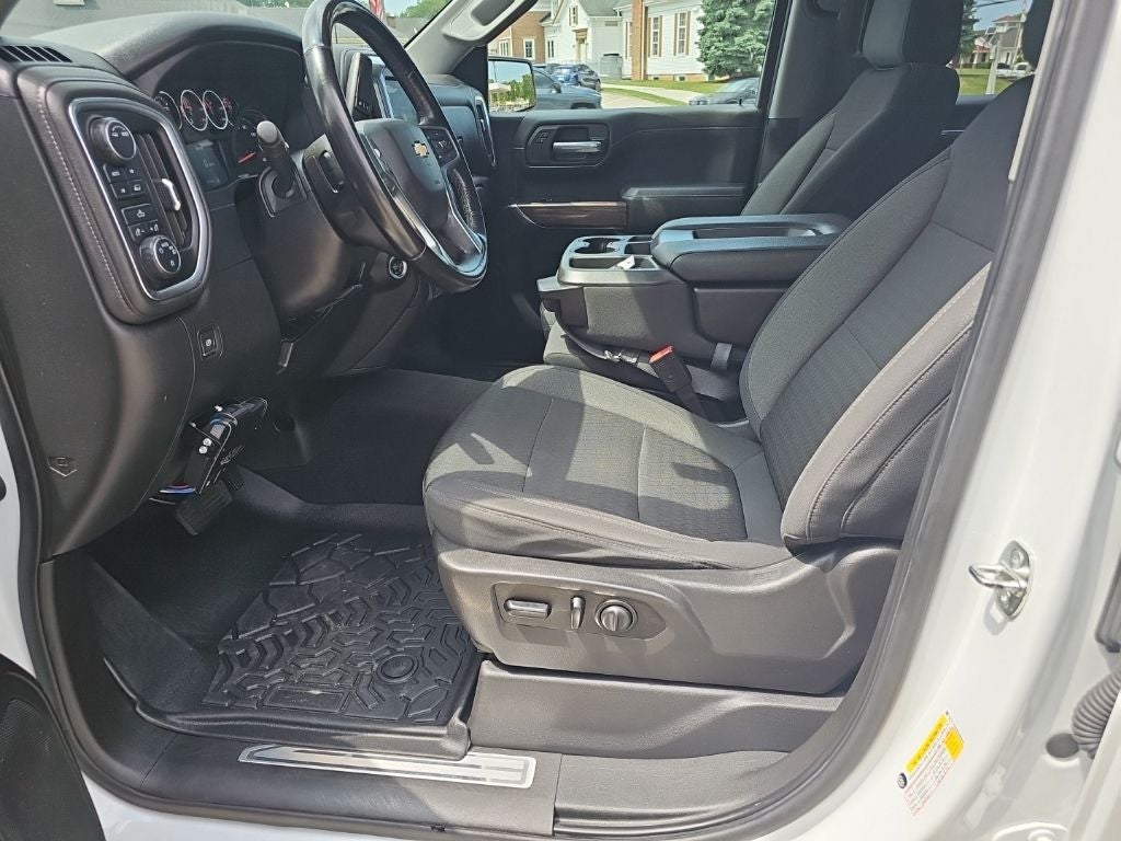 2021 Chevrolet Silverado 1500 4WD Crew Cab Short Bed LT with 2FL