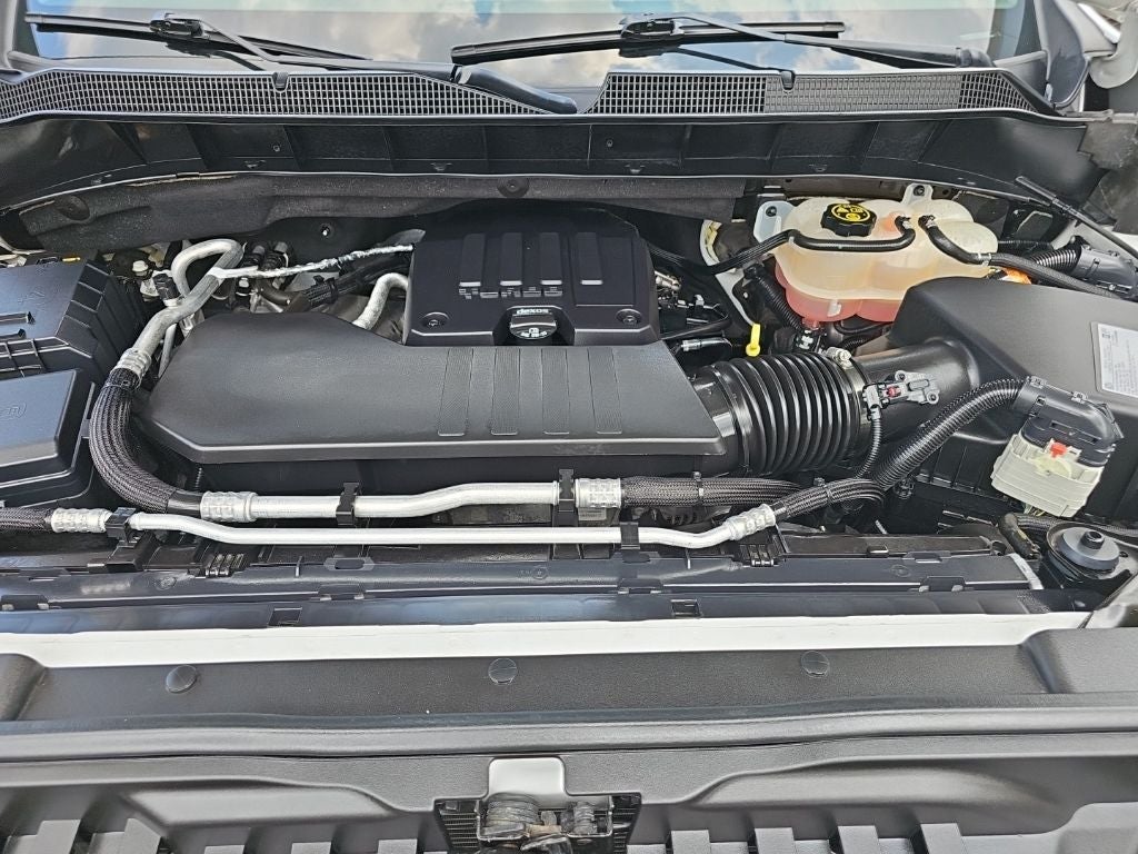2021 Chevrolet Silverado 1500 4WD Crew Cab Short Bed LT with 2FL