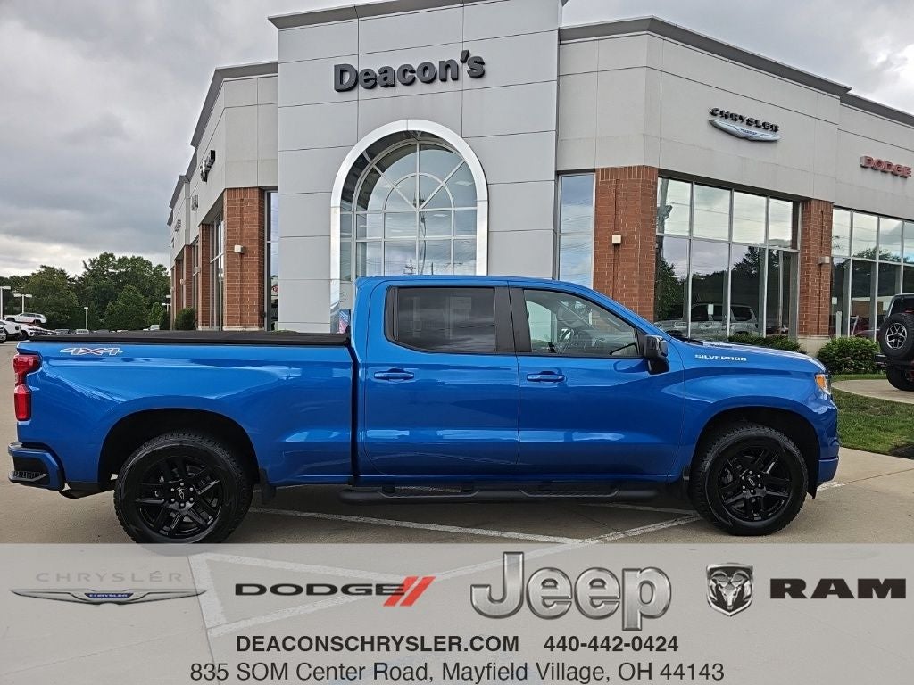 2023 Chevrolet Silverado 1500 4WD Crew Cab Standard Bed RST