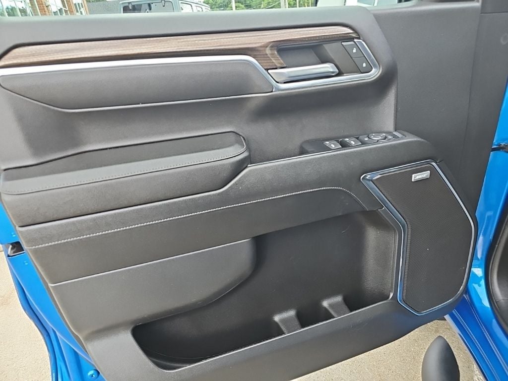 2023 Chevrolet Silverado 1500 4WD Crew Cab Standard Bed RST