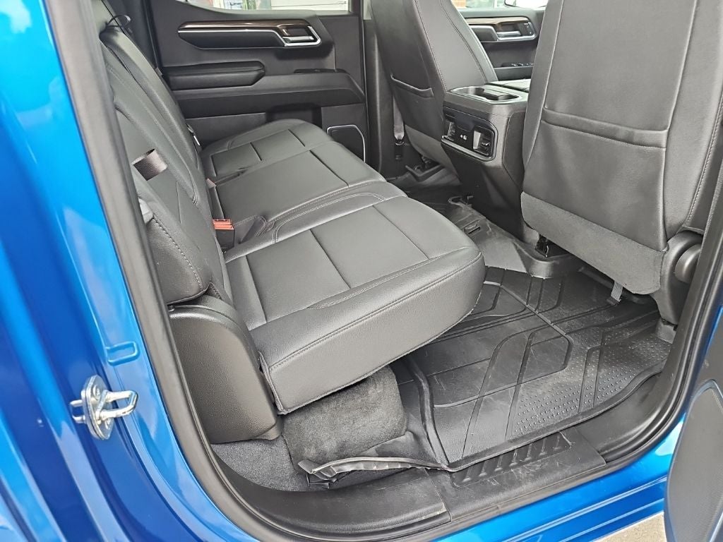 2023 Chevrolet Silverado 1500 4WD Crew Cab Standard Bed RST