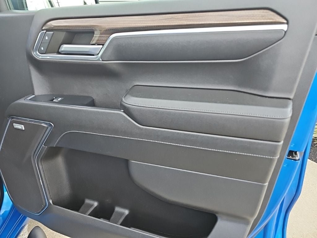 2023 Chevrolet Silverado 1500 4WD Crew Cab Standard Bed RST
