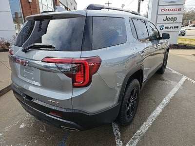 2023 GMC Acadia AWD AT4