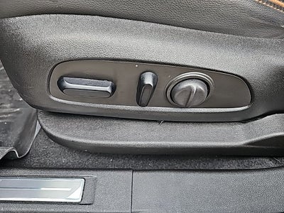 2023 GMC Acadia AWD AT4