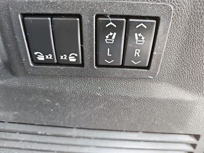 2022 GMC Yukon 4WD SLT