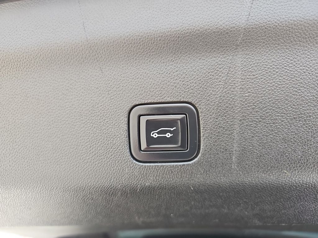 2022 GMC Yukon 4WD SLT