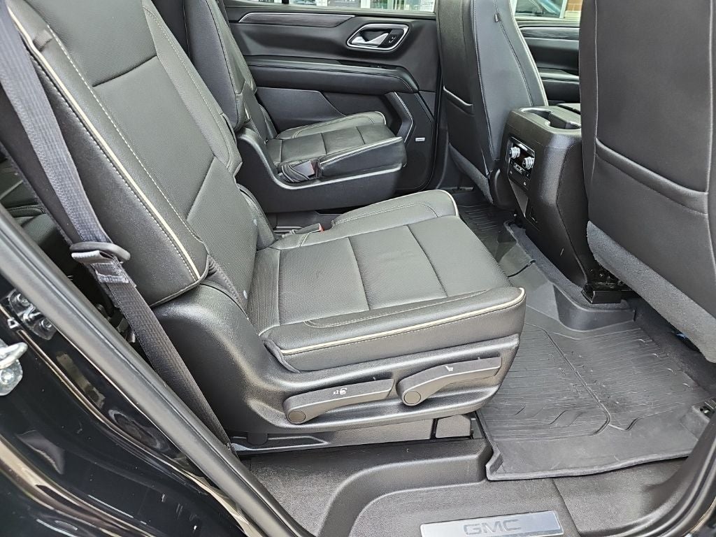 2022 GMC Yukon 4WD SLT
