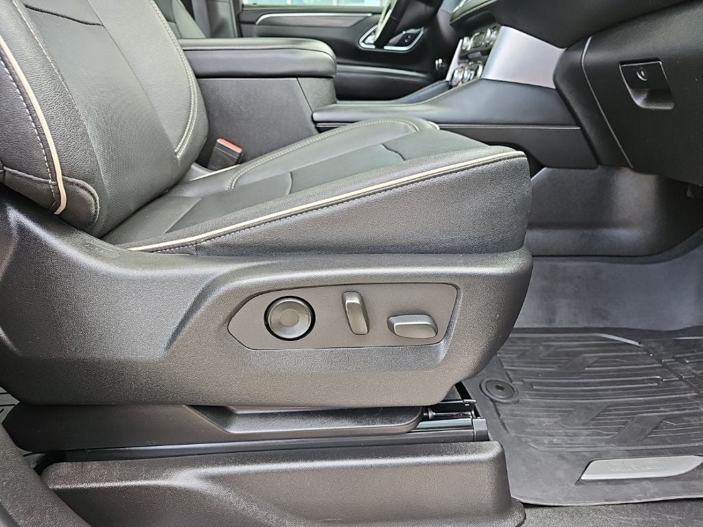 2022 GMC Yukon 4WD SLT