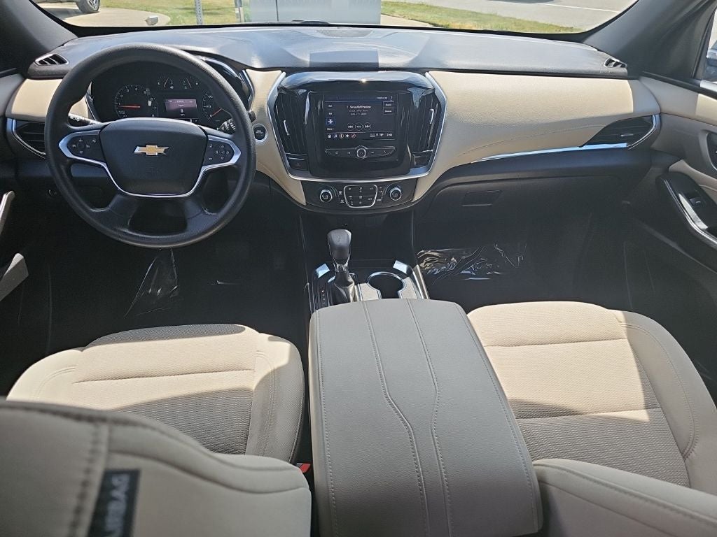 2023 Chevrolet Traverse FWD LS