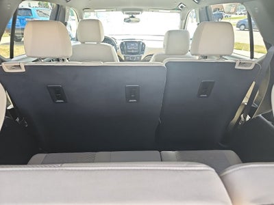 2023 Chevrolet Traverse FWD LS