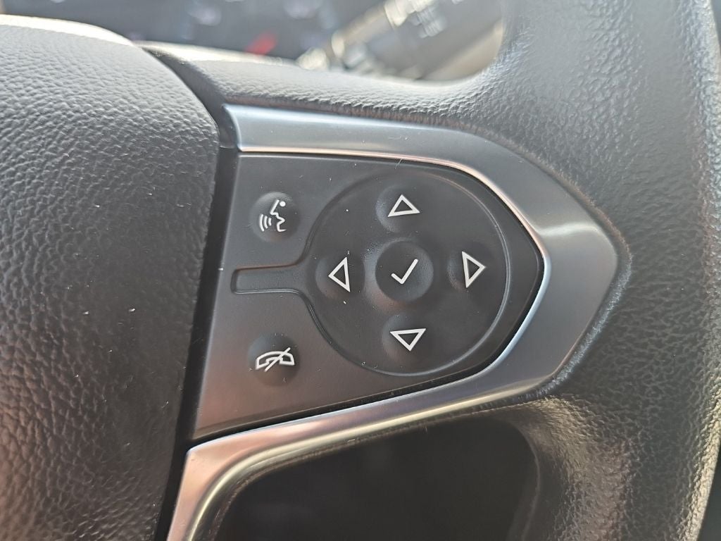 2023 Chevrolet Traverse FWD LS