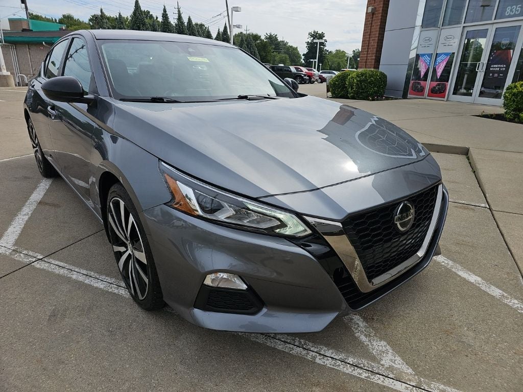 2020 Nissan Altima SR Intelligent AWD